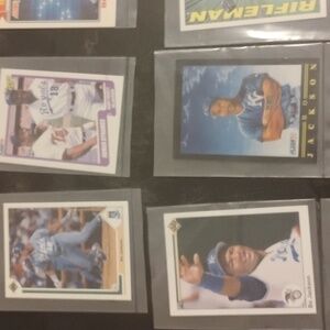 Bo Jackson baseball cards one rookie and one football